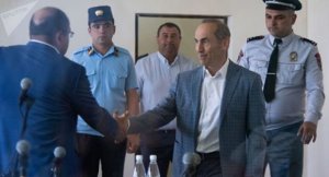 Koçaryanın səhhəti həbsxanada pisləşdi