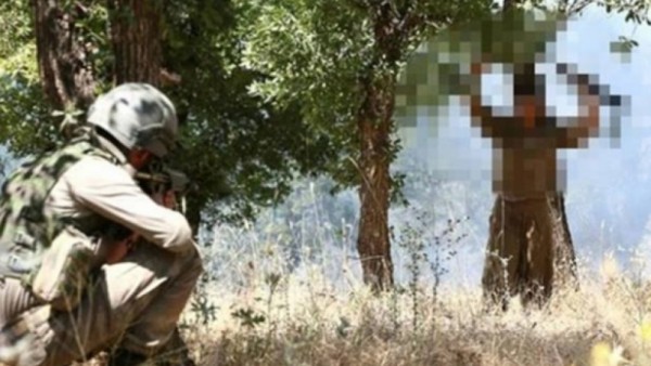 Suriyada daha iki terrorçu Türkiyə ordusuna təslim oldu