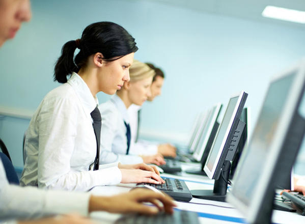 Azərbaycanda qadınların ən çox və ən az təmsil olunduqları SAHƏLƏR