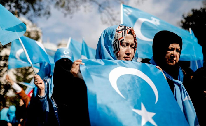 Çindən koronavirusla bağlı ayrıseçkilik - “Uyğurların yaşadığı bölgəyə uçuş tətbiq edilməsi sui-qəsddir”