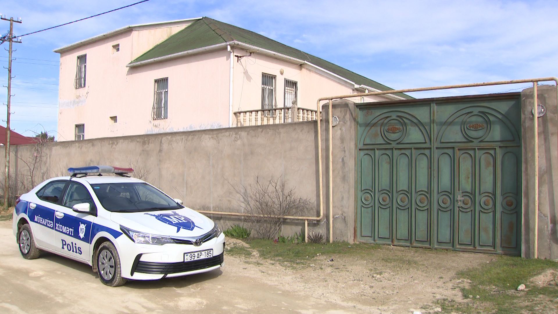 Bakıda silahlı insident: Polisi havaya atəş açaraq oğrunu saxladı - FOTO  
