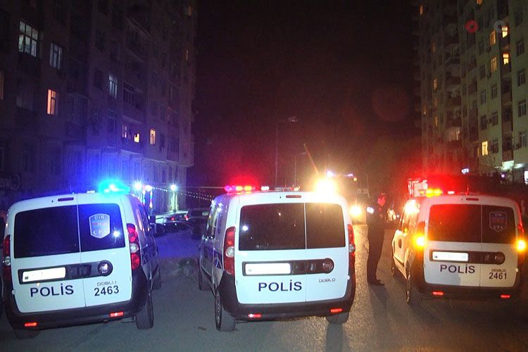 Bakıda parkda meyit  tapıldı 