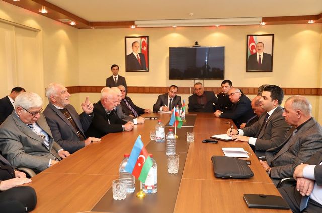 Neftçalanın icra başçısı vətəndaşlar və Ağsaqqallar Şurasının üzvləri ilə görüşüb - FOTOLAR