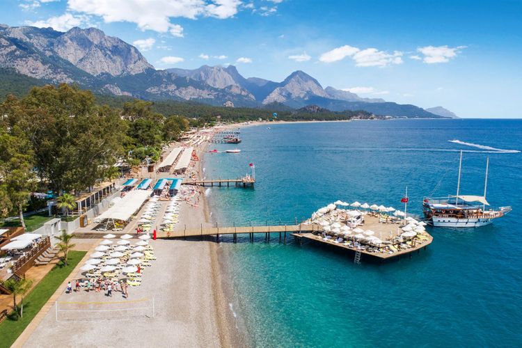 Koronavirusa görə Türkiyədə turist qəbulu təxirə salınıb