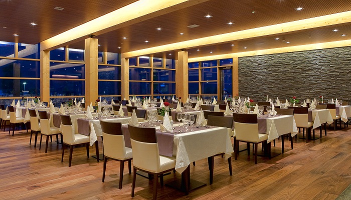 Azərbaycanda əyləncə mərkəzləri, kafe və restoranlara getməmək tövsiyə olundu – OPERATİV QƏRƏRGAH