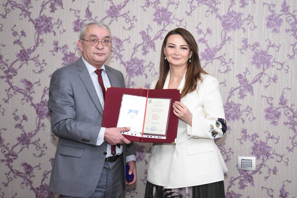 Qənirə Paşayeva “Kaşqari Mükafatı” ilə təltif olundu