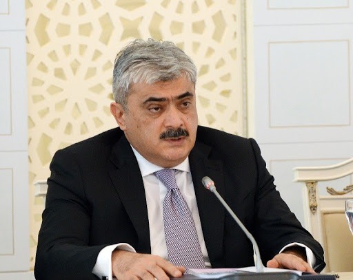 Nazir neftin qiymətinin aşağı düşməsinin dövlət büdcəsinə təsirindən DANIŞDI