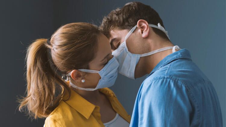 Koronavirus və cinsi münasibət - İLGİNC AÇIQLAMALAR