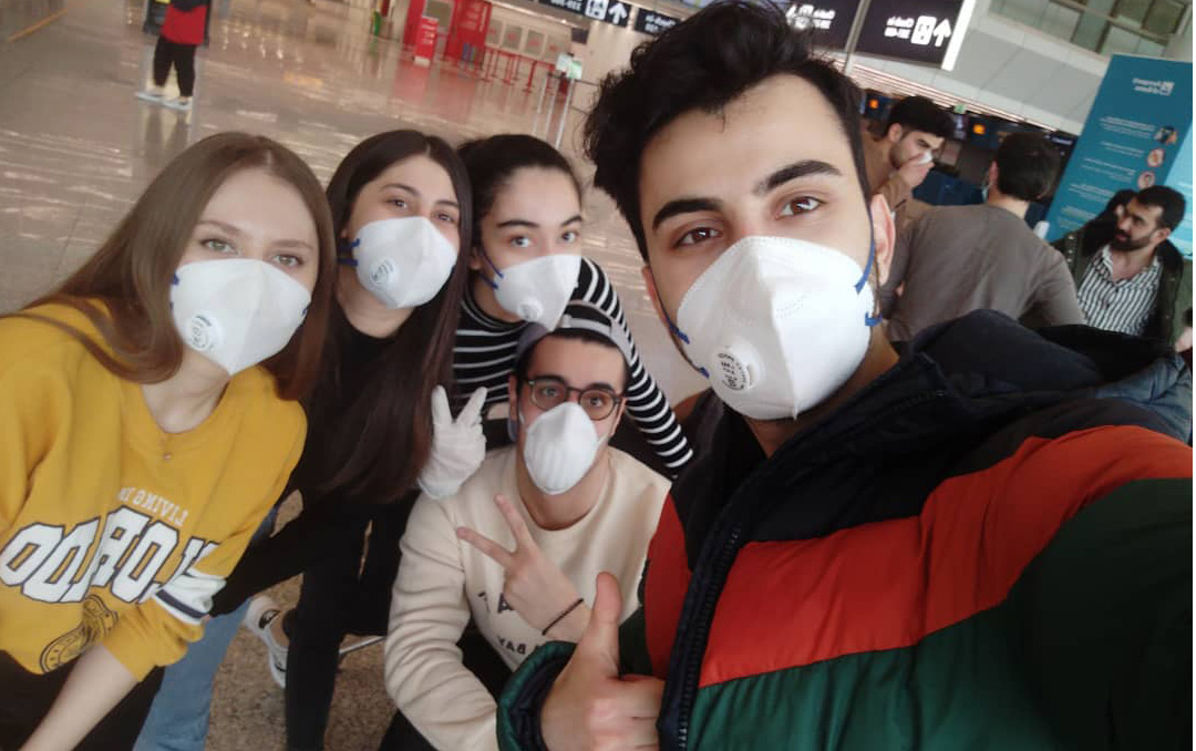 Azərbaycanlı tələbələr İtaliyadan vətənə qayıdır - FOTOLAR