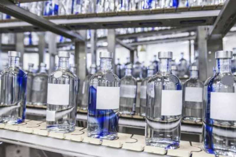 Almaniyada xəstəxanadan spirt oğurlayıb satan azərbaycanlı saxlanıldı