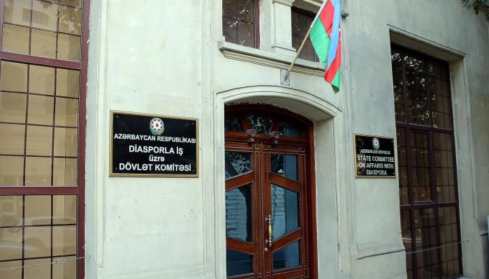 Dövlət Komitəsinin rəhbər heyəti əmək haqqını koronavirusla mübarizəyə ayırdı