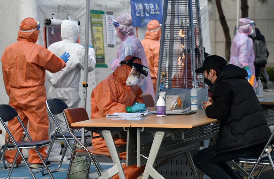 Cənubi Koreyada koronavirusdan 5 nəfər öldü