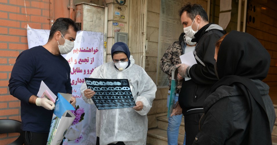 İranda koronavirusa yoluxanların sayı daha da artdı