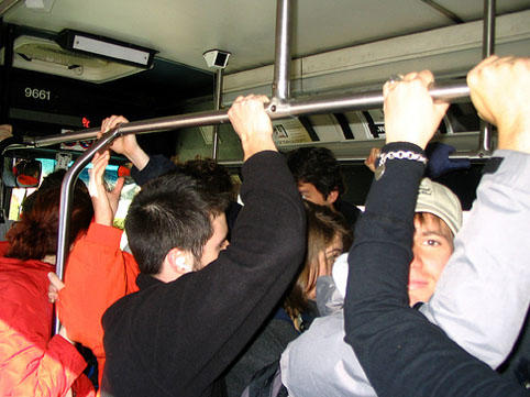 Vətəndaşlar öz sağlamlığına BİGANƏ yanaşır, karantinə riayət etmir - FOTO