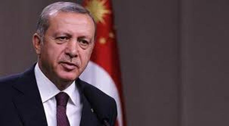 Ərdoğan koronavirusla mübarizə kampaniyasına başladı: 7 aylıq maaşını bağışladı