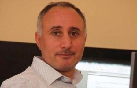Tanınmış jurnalistə ağır itki üz verib 