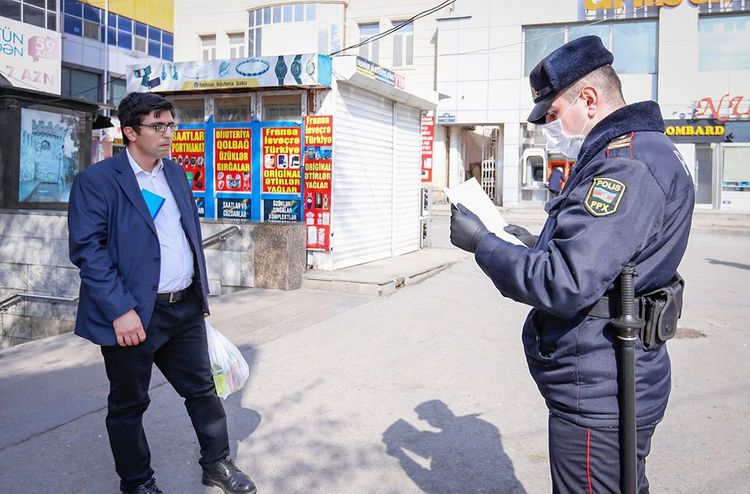 Polis paytaxt sakinlərinə müraciət etdi - FOTO