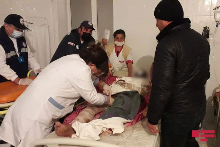 Şəmkirdə atasının yandırdığı evdə xəsarət alan oğulu həyatını itirib