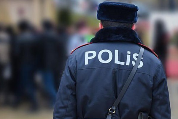 Hacıqabulda polisi maşın vurdu 