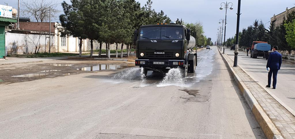 Hacıqabulda gündəlik dezinfeksiya işləri davam edir- FOTO