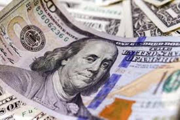 Azərbaycan son 1 ildə valyuta ehtiyatlarını 4%-ə yaxın artırıb
