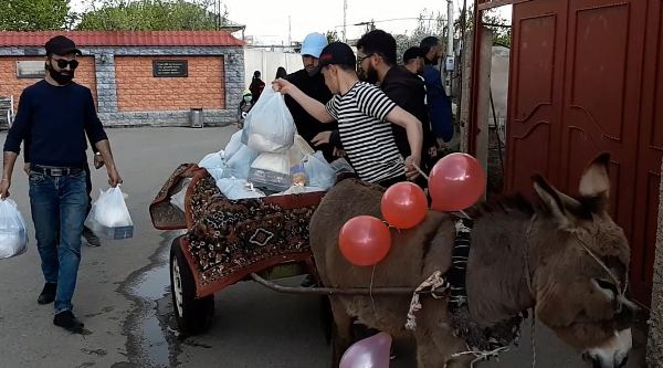 Borçalıda uzunqulaqla ərzaq payladılar - VİDEO
