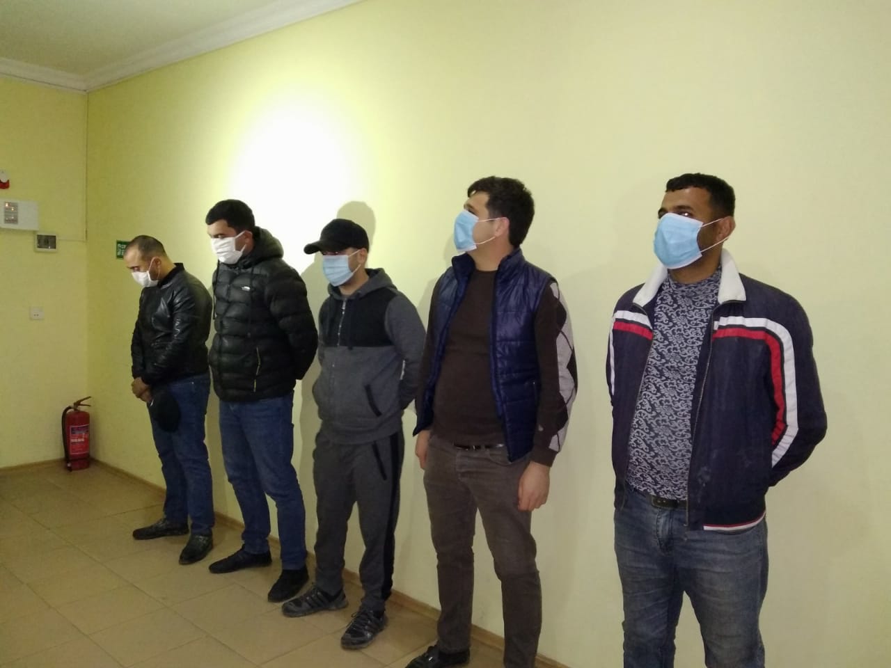 Karantini pozub balıq ovlayan 5 nəfər saxlanıldı