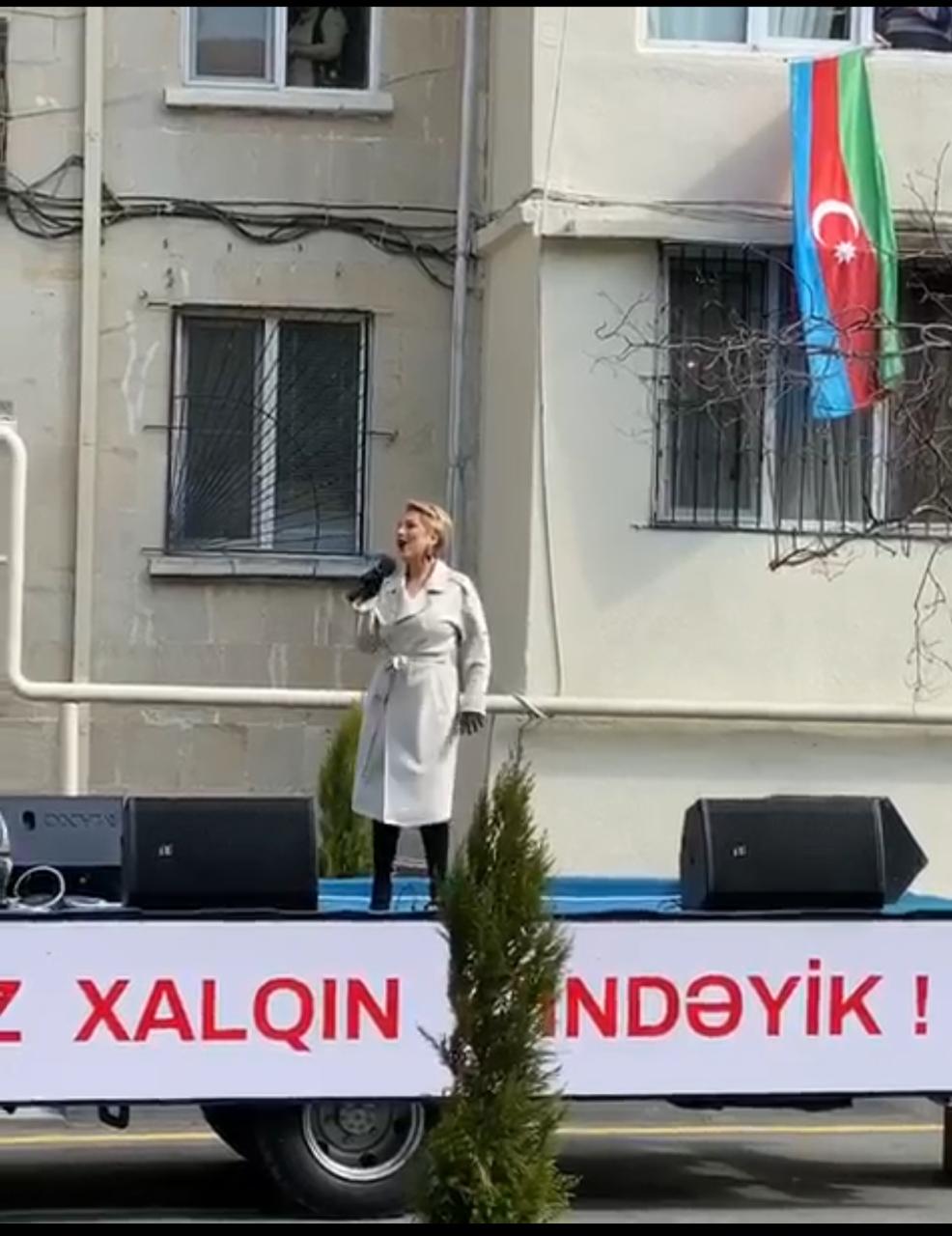 Yeni layihə - “Biz xalqın içindəyik”  