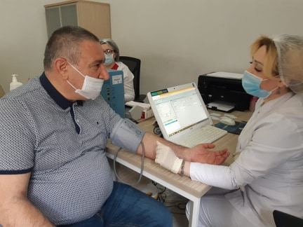 Jurnalistlər qanvermə aksiyasında iştirak etdilər - FOTO