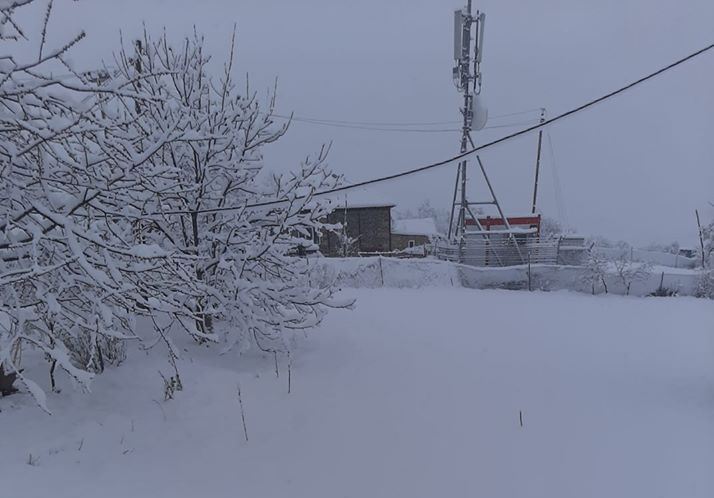 Gədəbəyə 10 sm qar yağıb, işıqlar sönüb  