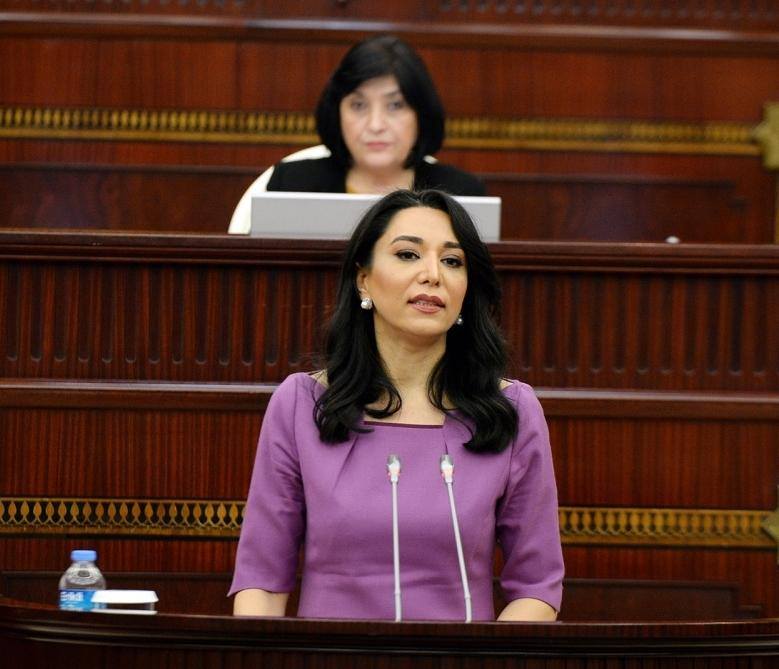 Səbinə Əliyevanın hesabatı qəbul edildi