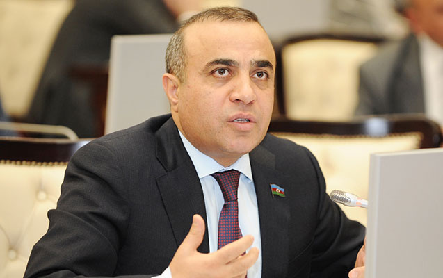 Azay Quliyev Rusiyada ordinaturanı bitirmiş həkimlərlə bağlı məsələ qaldırdı