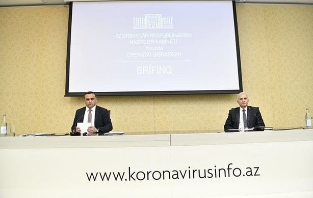 Operativ Qərargah brifinq keçirir - Canlı