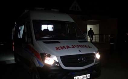 Şirvanda qadın kişini bıçaqladı
