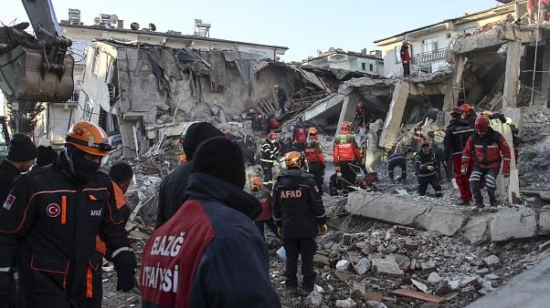 Türkiyə sahillərində 6,5 bal gücündə zəlzələ olub