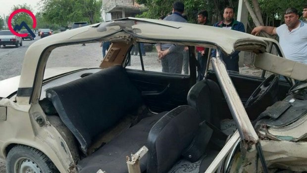 Qazaxda avtomobil dərəyə aşıb, xəsarət alanlar var