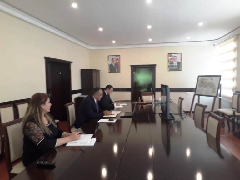 Goranboyda icra başçısı video müşavirə keçirdi - FOTO