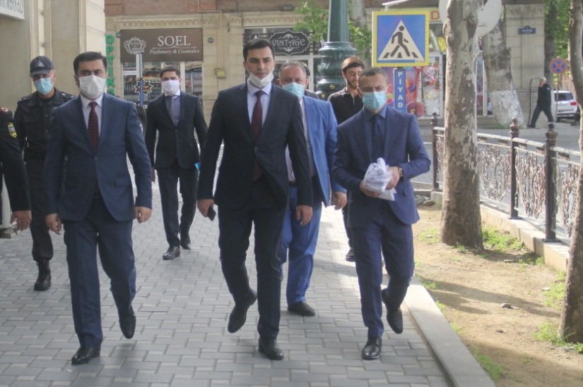 Gəncədə xüsusi karantin rejimi ilə əlaqədar reydlər davam edir - FOTO