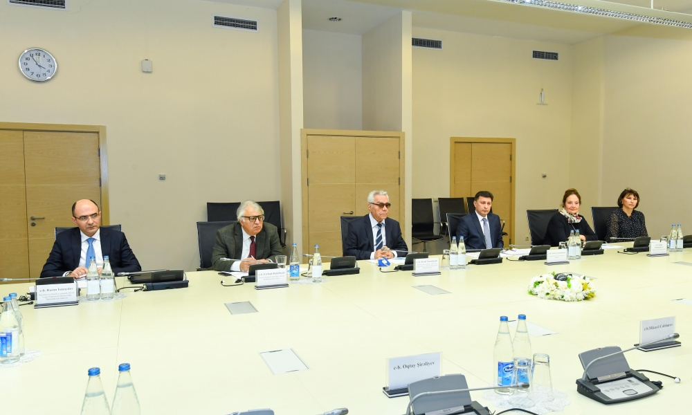 Koronavirusla Mübarizəyə Dəstək Fondunun İctimai Nəzarət Şurası toplaşdı