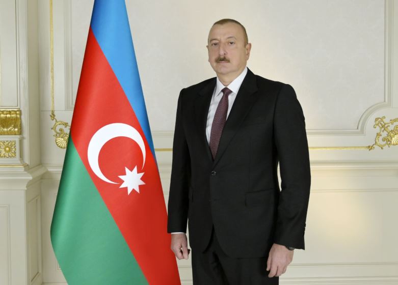 Prezident bu şəxsləri məhkəmə hakimləri təyin etdi - SİYAHI  