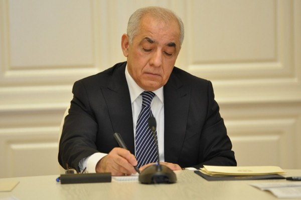 Baş Nazir qərar imzaladı