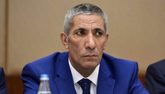 Siyavuş Novruzov yenə Cəmil Həsənlini “vurdu” 