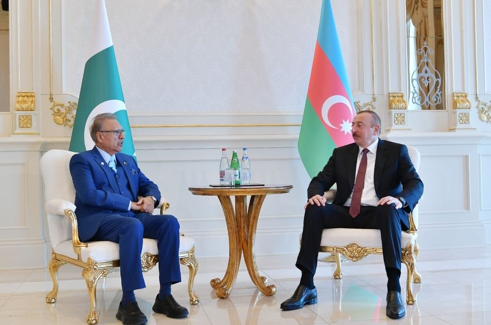 Azərbaycan və Pakistan prezidentləri arasında telefon danışığı olub