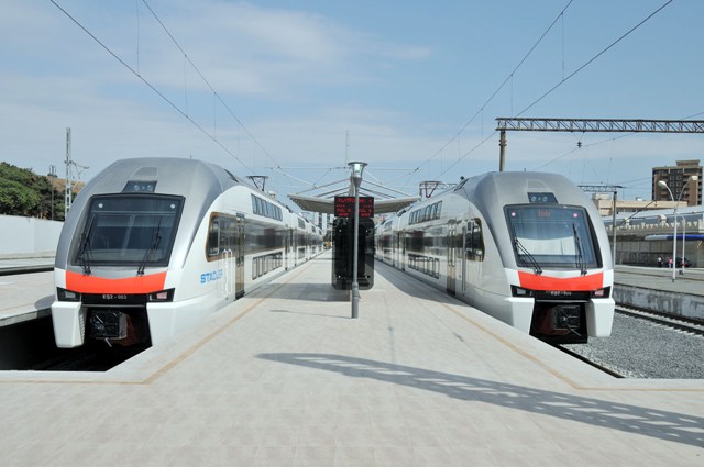 Tibbi maska taxmayanlar sərnişin qatarlarına buraxılmayacaq