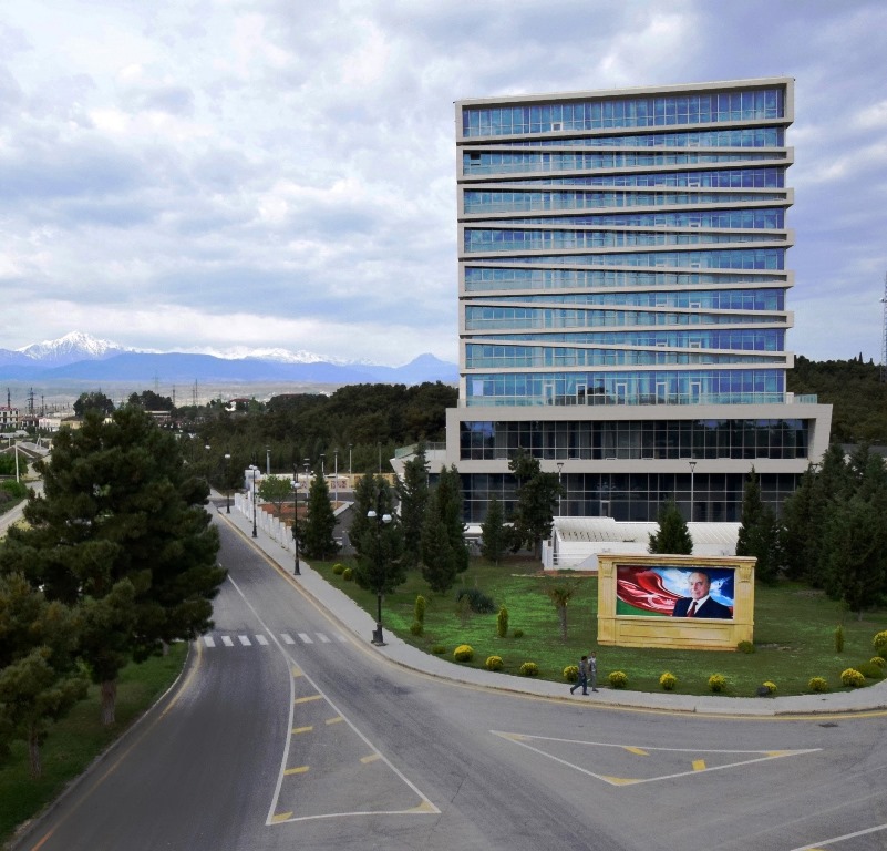Naftalan turistləri qarşılamağa hazırlaşır - FOTO  