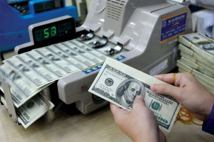 Banklarda bu günə olan valyuta MƏZƏNNƏLƏRİ