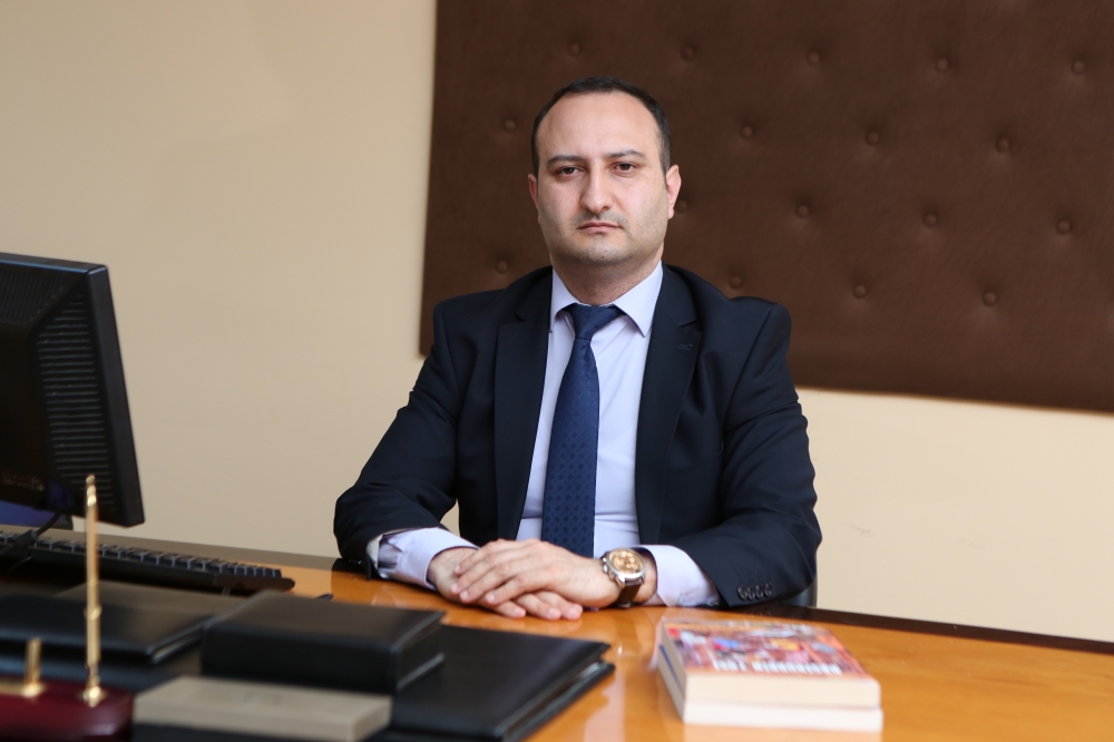 Yeni rektor etimadı doğrultmağa çalışacağını bəyan etdi - AÇIQLAMA 