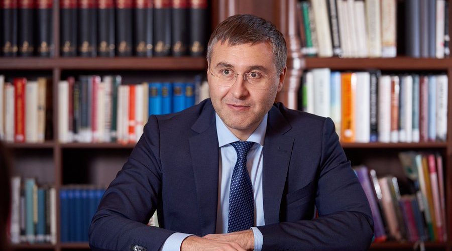 Rusiyada nazir koronavirusdan sağaldı