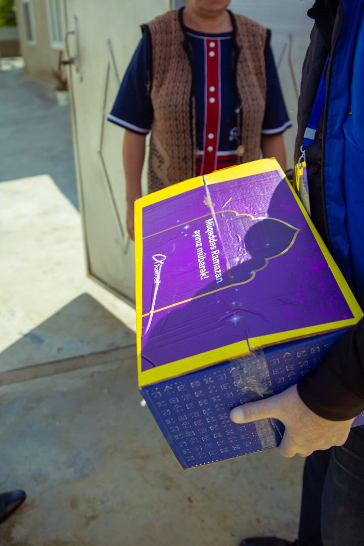 Azercell-in bölgələrdə yaşayan ailələrə dəstəyi davam edir