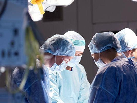 Qızın qarnından iki kiloqram saç çıxardılar